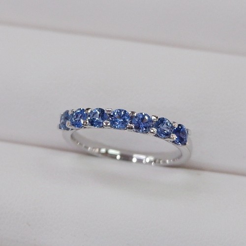 Natural blue sapphire - blue,