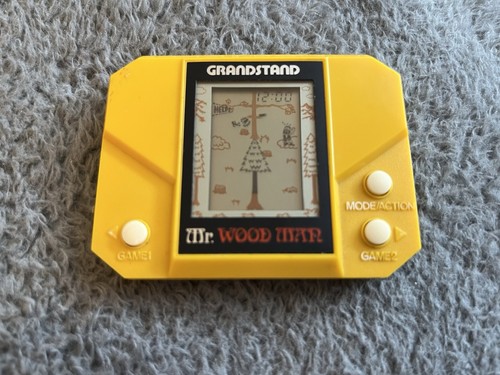 Grandstand woodman lcd game - mr,