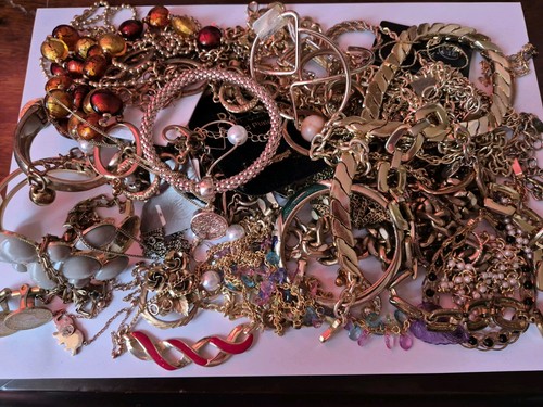 Job lot bundle gold tone - lot,