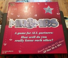 ALL NEW EDITION Mr & Mrs BOARD GAME - UNIVERSITY GAMES 2008 - COMPLETE & LOVELY