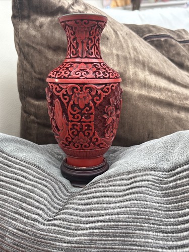 Chinese cinnabar lacquer vase - lacquer,