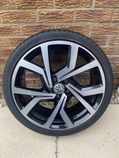 Genuine 19” VW Brescia Alloys 5x112 Diamond Cut From Golf GTI