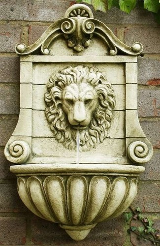 King lion head water feature - head,