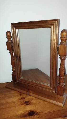 Pine mirror stand swing - mirror, on