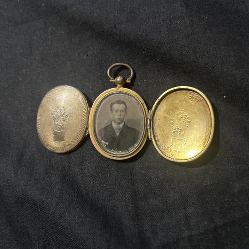 Antique brass double photo - double,