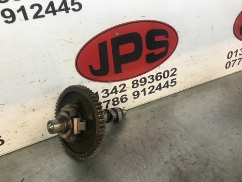 Camshaft drive gear and - drive,
