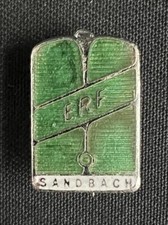 ERF SANDBACH RADIATOR VINTAGE ENAMEL LAPEL PIN BADGE WAGON LORRY TRUCK BUS COACH