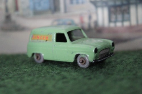 Lesney matchbox ford - lesney, thames
