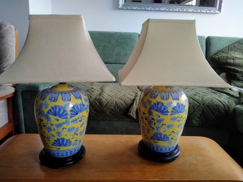 Pair chinese vase table - pair,