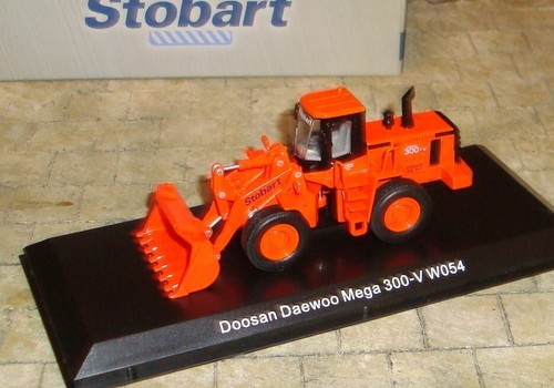 Eddie stobart doosan - -,