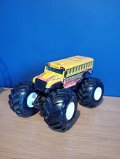 Hot Wheels School Bus Monster