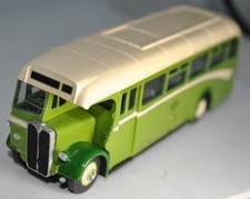 BUILT BUS KIT OO 1:76 - AEC