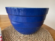 LARGE MIXING BOWL , Ceramic in a gorgeous blue. 24cm diameter, 15cm high