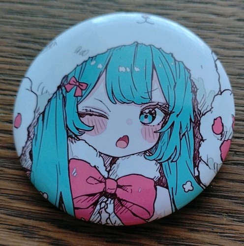 Large anime badge hatsune miku - large,