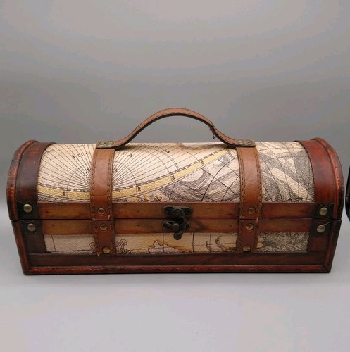 Vintage wine bottle map box - wine,