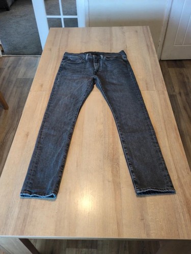 Levi 519 skinny jeans w34 - 519,