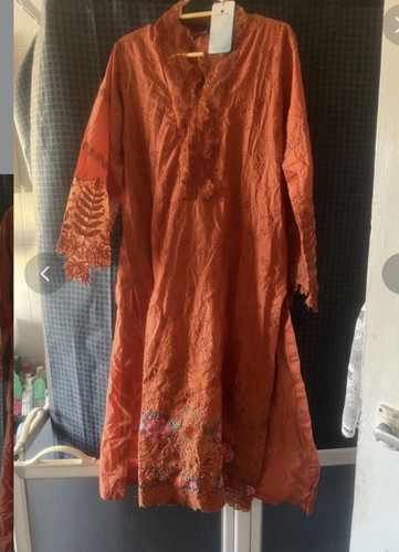 Motifz lace embroidery piece - motifz,