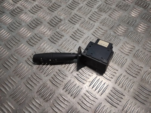 Peugeot 406 wiper switch - 8b,