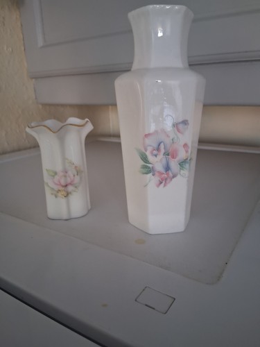 Aynsley fine bone china - bone,