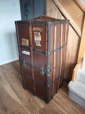 Fantastic rare travel wardrobe - rare,