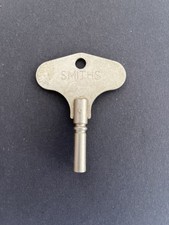 Vintage Smiths Mantel/Wall