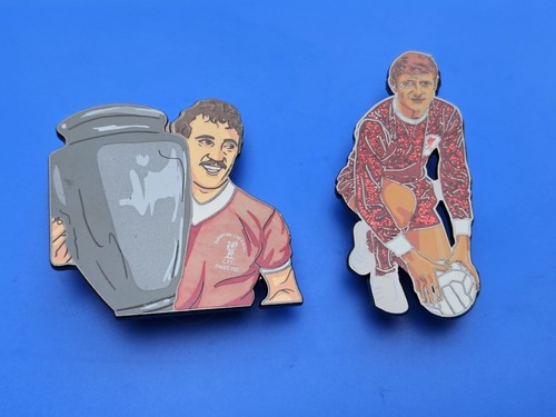 Liverpool legends pin - 2,