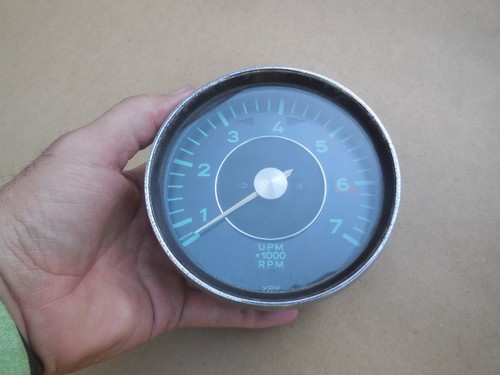 Porsche 912 tachometer - tachometer, date