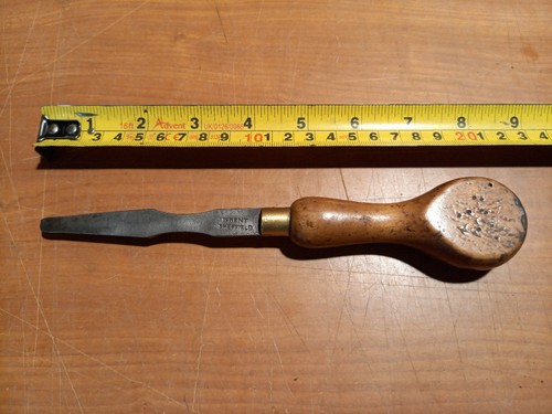 Vintage kent turnscrew - w,