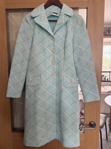 Vintage turquoise and white - vintage,