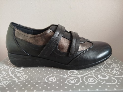 Boulevard ladies shoes flat
