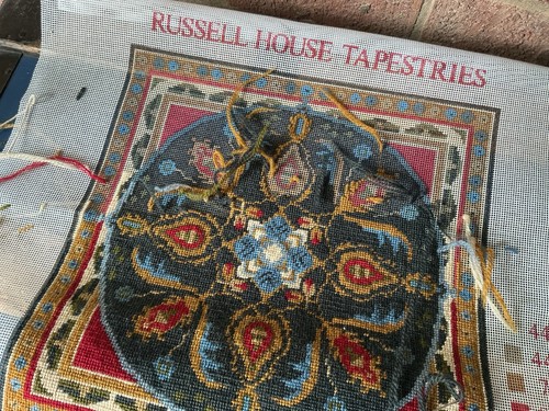 Russell house black kerman - russell,