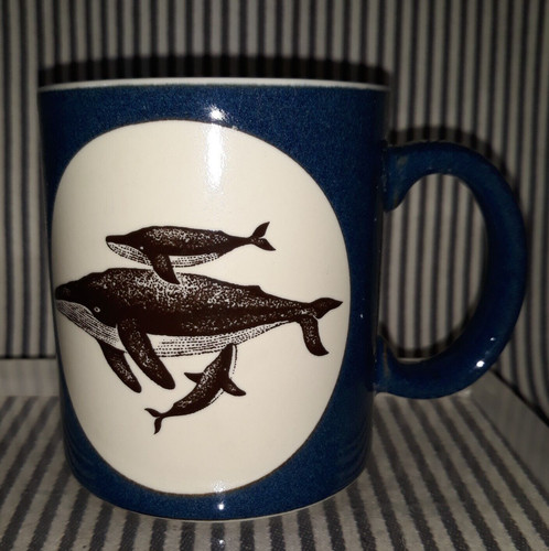 Vtg otagiri humpback whale - vtg,