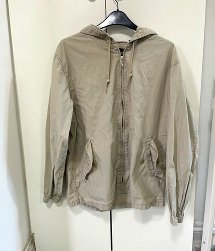 Uniqlo men beige hooded - men’s,
