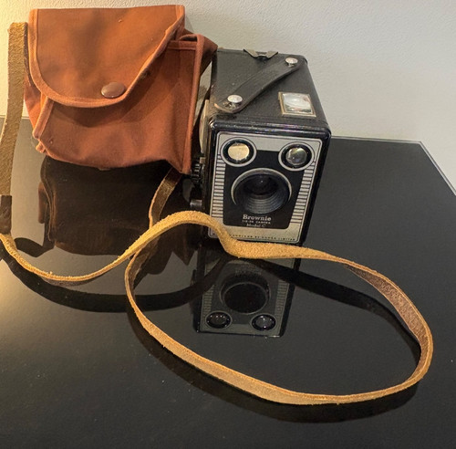 Kodak brownie six vintage - six-20,