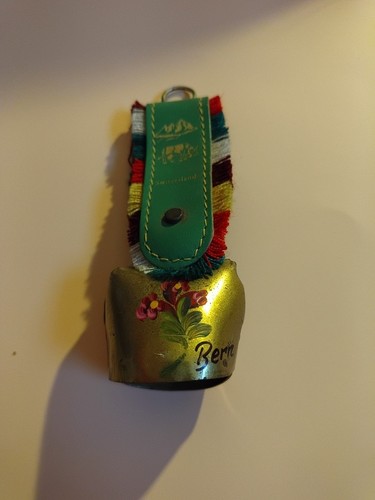 Small vintage swiss cowbell - small,