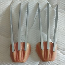 Wolverine Claws Halloween