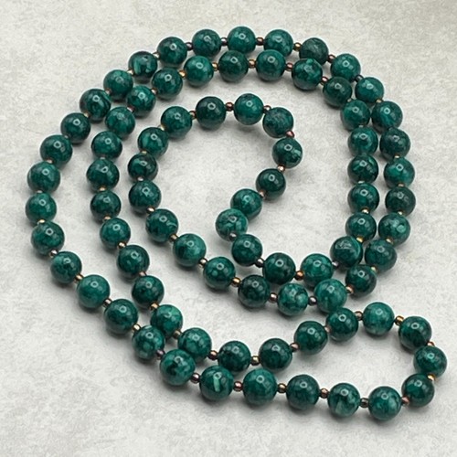 Vintage unique bright emerald
