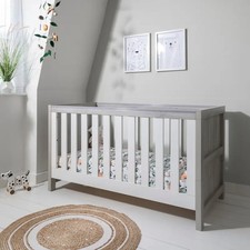 Tutti Bambini Modena Cot Bed |
