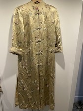 LADIES 1970s AUTHENTIC CHINESE SILK DRESSING GOWN, SIZE 36