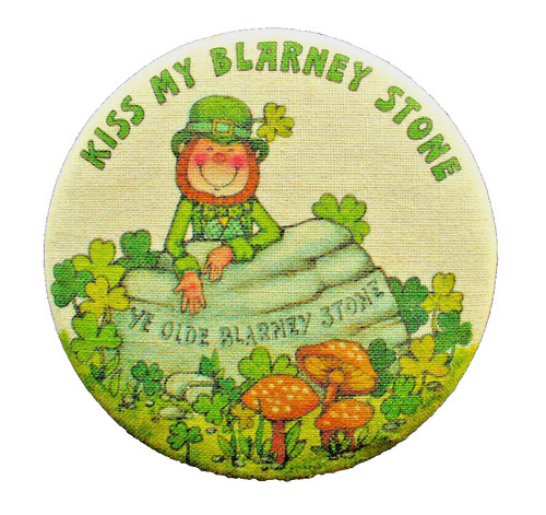 Hallmark button pin - st, patrick