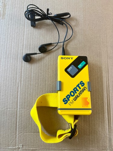 Vintage 1985 sony - sony, sports