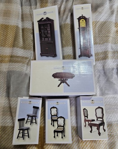 Scale dollhouse furniture - 1:12,