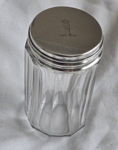 Cut glass jar with - glass,