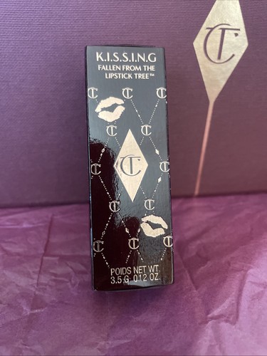 Charlotte tilbury kissing - charlotte,
