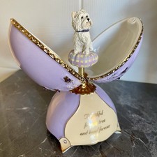 Vintage Bradex “Faithful Friend” Fine Heirloom Porcelain Musical Egg “Cherish”