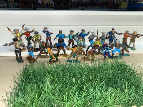 Lot hand painted - hand,