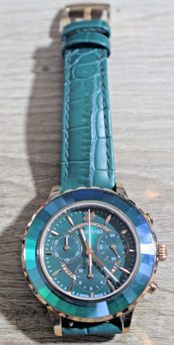 Exquisite swiss swarovski - exquisite,