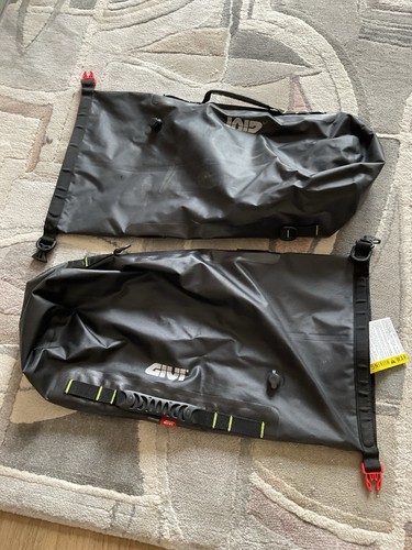 Givi 20l dry bags - 20l,