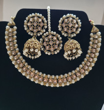 Kundan Jewelry Set with Jhumka