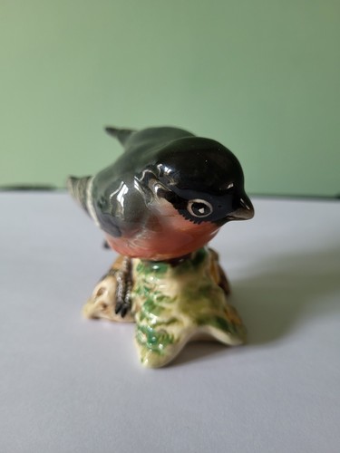 Vintage beswick bullfinch - a,